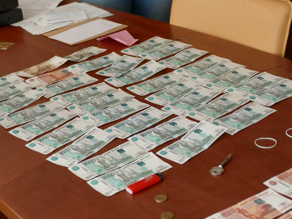 На имущество обвиняемых был наложен арест.