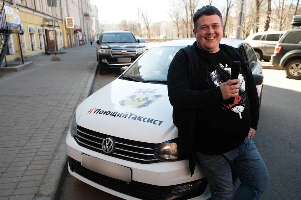 Алексей приехал из Архангельская покорять пассажиров Петербурга.