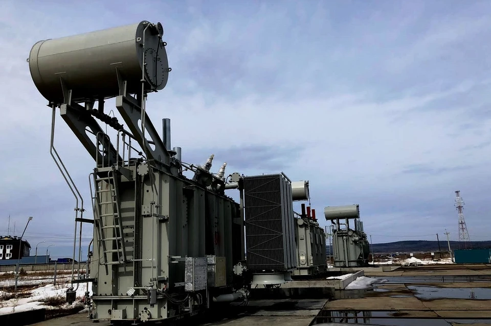 Резервное трансформатор. Резервный трансформатор. трансформатор омп. установка гидростанции.
