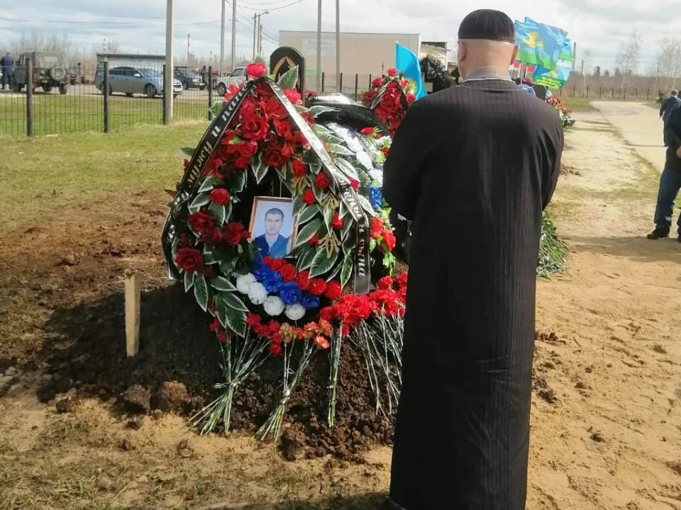 Илдара Шакирова похоронили на Богородском кладбище в Рязани.