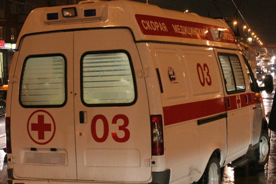 На этот раз спасти упавшего с высоты человека не удалось.
