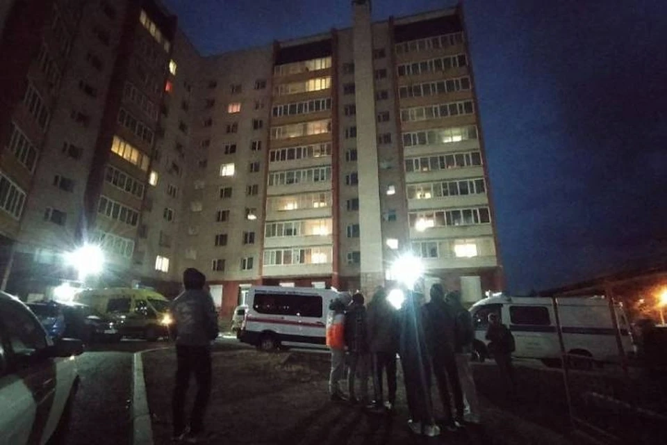 Появилось видео, снятое в момент штурма квартиры в Чите, где мужчина угрожал убить трехлетнего сына, фото: предоставлено ЗабНьюс