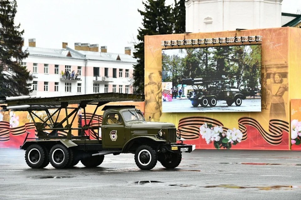 На Советской площади пройдет показ военной техники