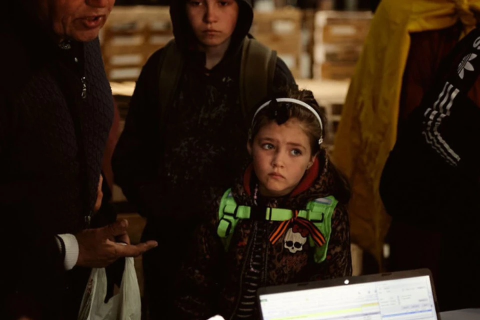 Детям Мариуполя, как и взрослым, нужна не только гуманитарная, но и психологическая помощь. Фото: «Центр помощи «Единой России»