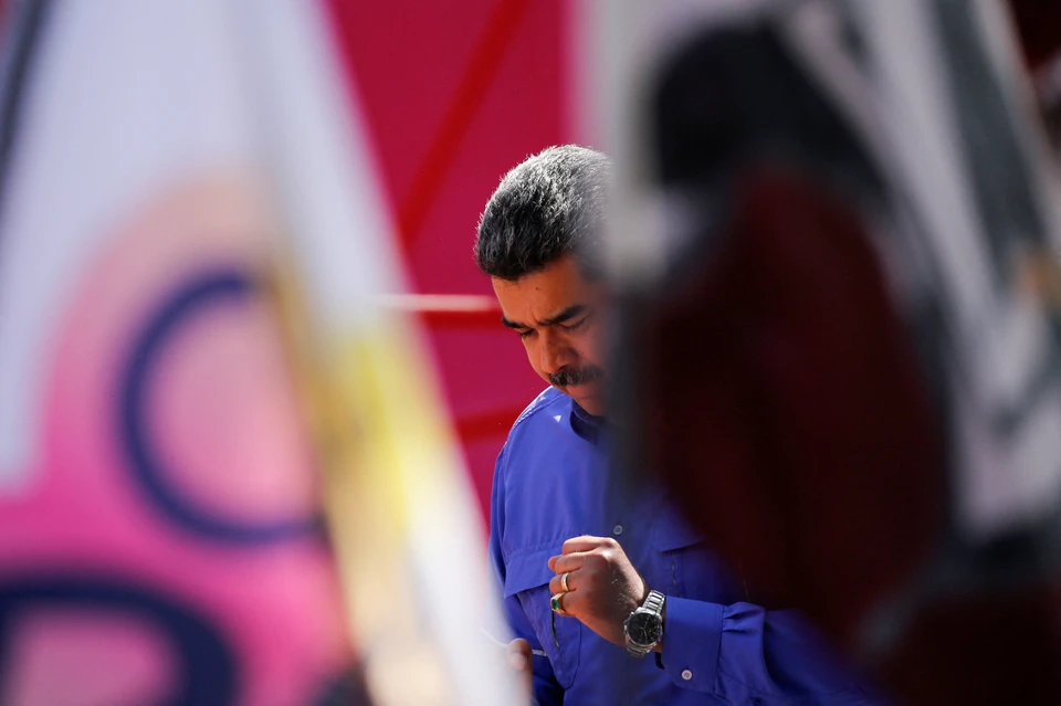 Николас Мадуро на митинге своих сторонников.