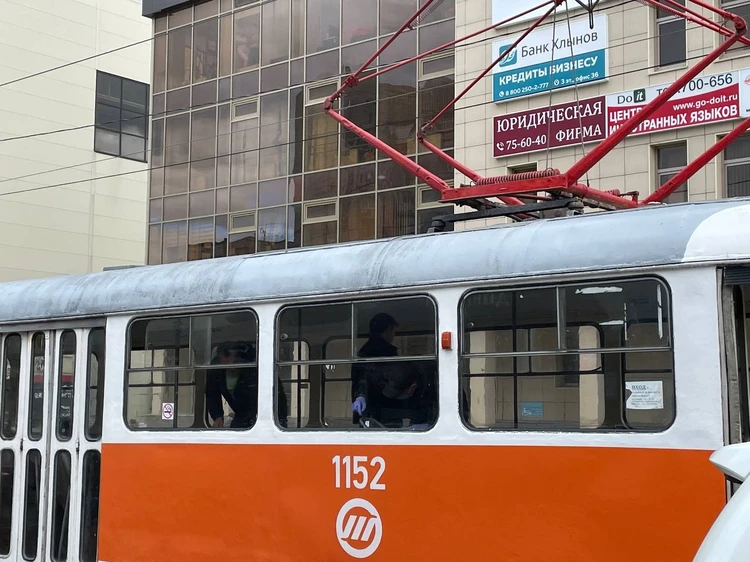 Замечание за мат, драка и пена изо рта: подробности избиения подростка в ульяновском трамвае