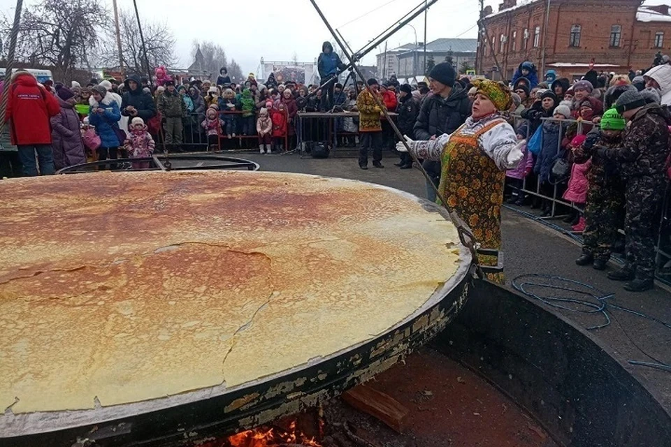 На чем испекли самый большой блин