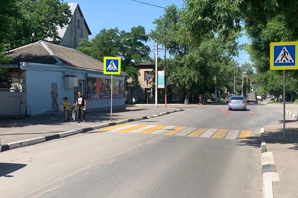 Пострадавшую доставили в больницу. Фото: отдел пропаганды ГИБДД по Ростовской области.