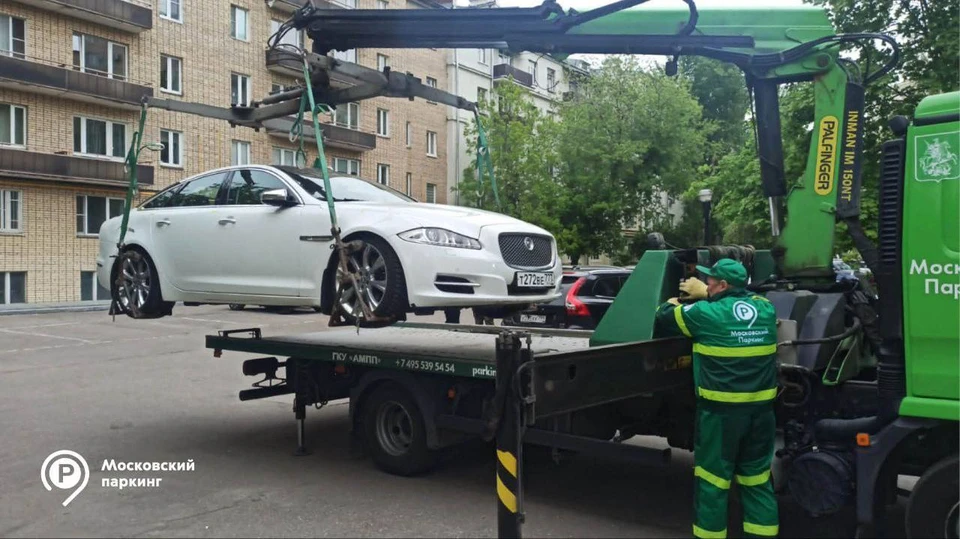 Чтобы вернуть автомобили, владельцам придется заплатить почти 550 тысяч рублей. Фото: Московский паркинг.