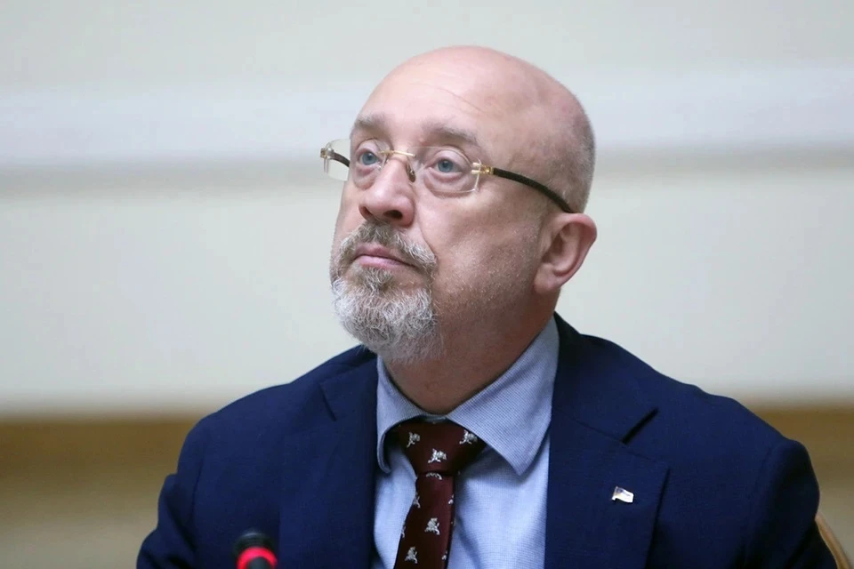 Политолог спрогнозировал будущее главы Минобороны Украины Резникова, если он сбежит в США