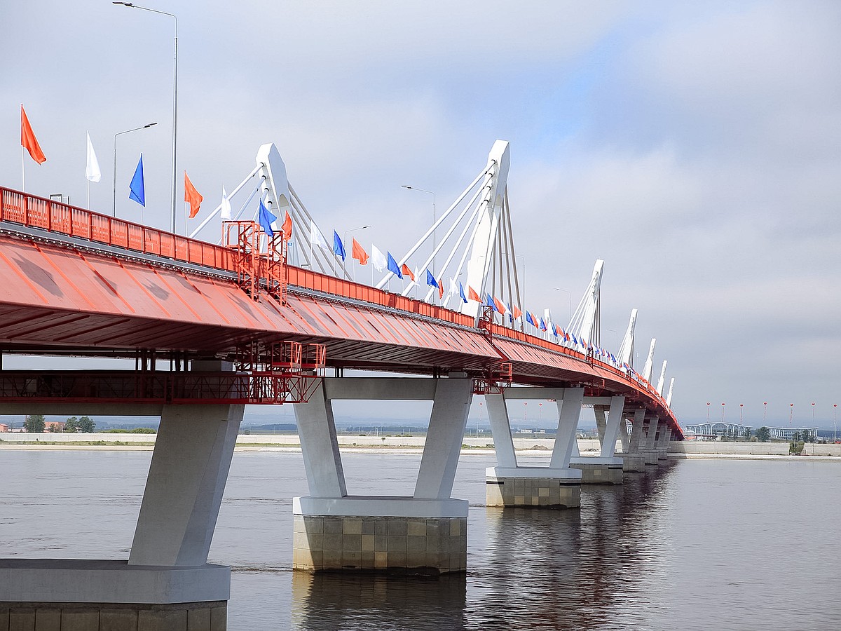 Соединяя страны: как международный мост в Китай повлияет на экономику  Приамурья - KP.RU