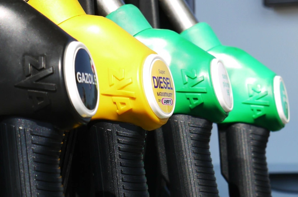 Цены на дизель и бензин резко выросли в Казахстане