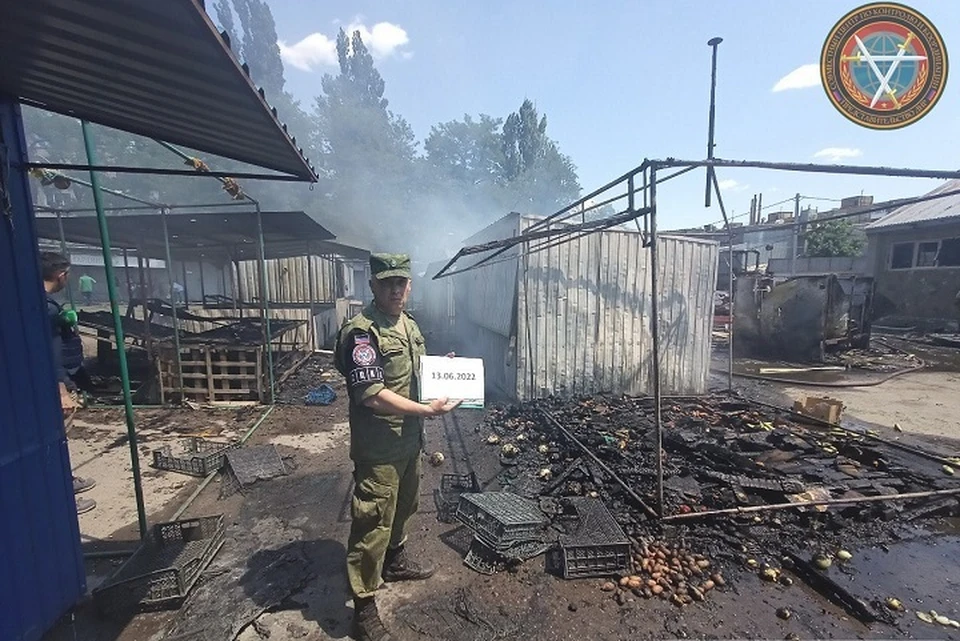 Последствия обстрела Буденновского района Донецка. Фото: СЦКК ДНР