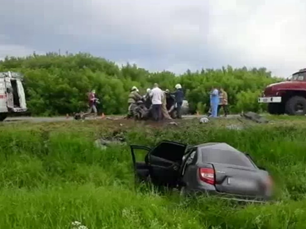 На дороге между Стерлитамаком и Салаватом случилась авария с летальным  исходом - KP.RU