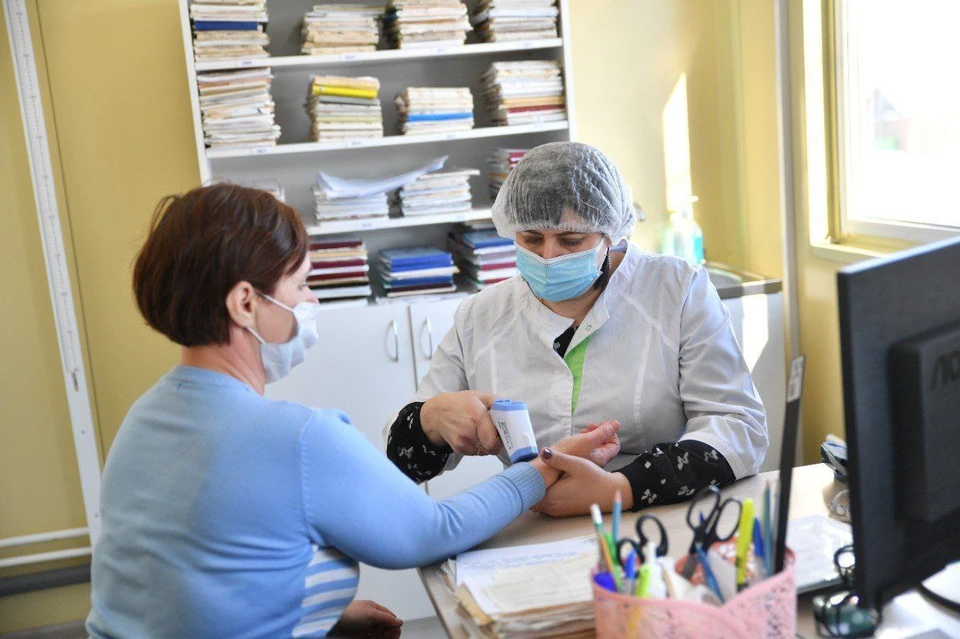 Медицинские работники Саратовской области отмечают свой профессиональный праздник
