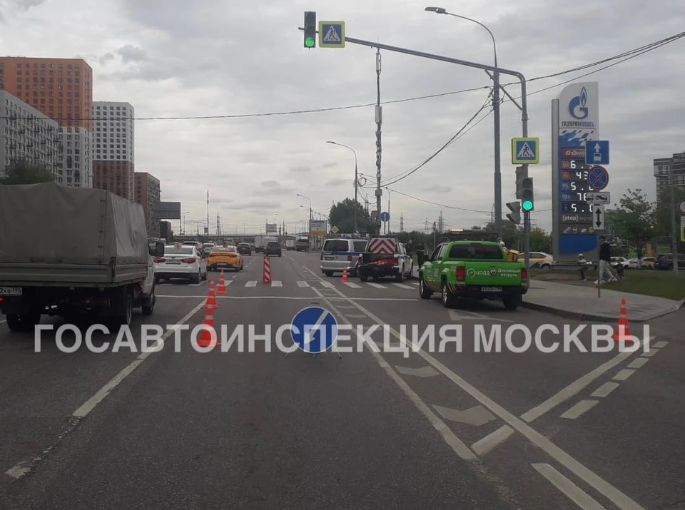 До трех увеличилось число пострадавших в аварии на Боровском шоссе.