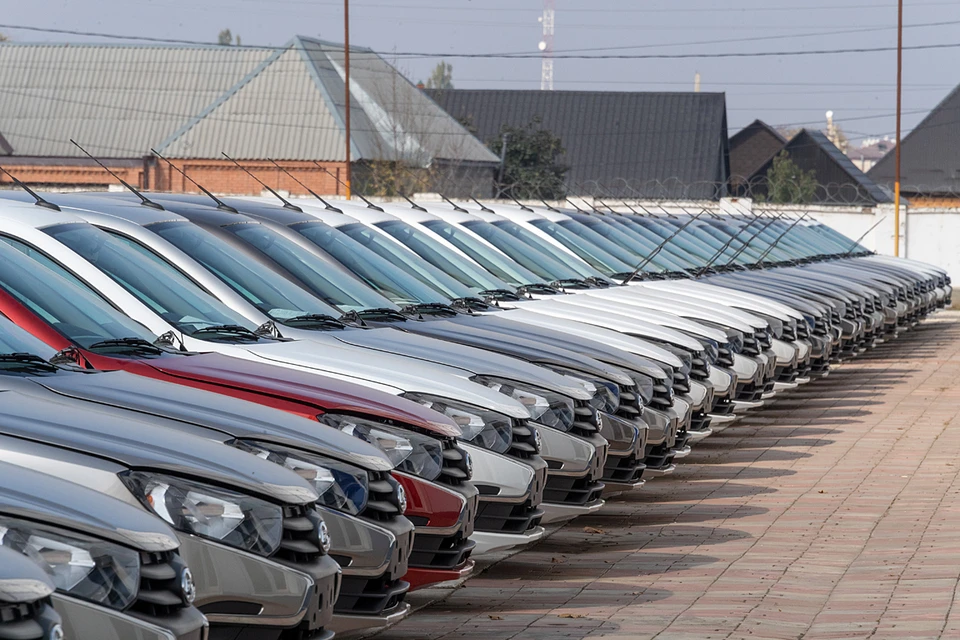 Милонов выступил с инициативой отменить транспортный налог для покупателей отечественных автомобилей