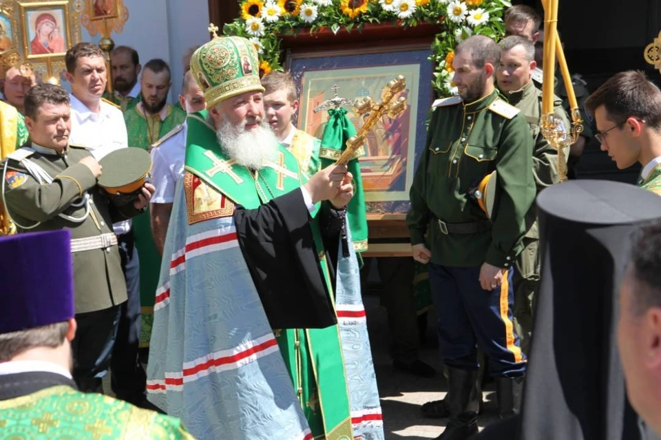 Более 3000 человек участвовали в крестном ходе с мощами Сергия Радонежского в Иркутске. Фото: администрация Иркутска