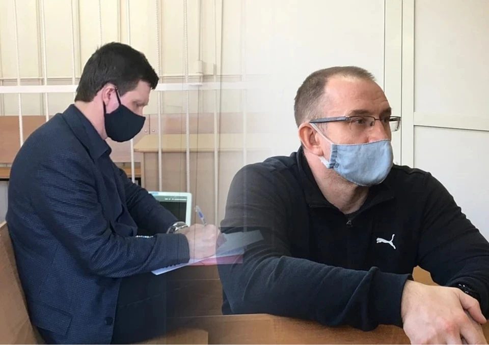 Андрей Пязок (справа) и Сергей Вегельман заключили договоры с дольщиками на 2,5 млрд рублей.