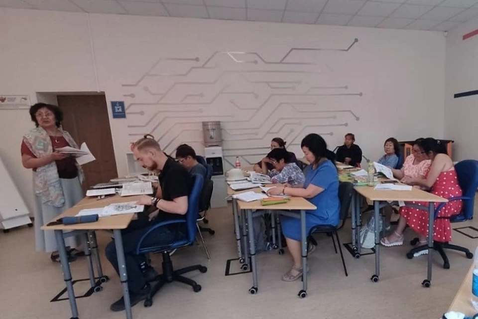 Учителя языков КМНС проходят переподготовку в Хабаровском крае