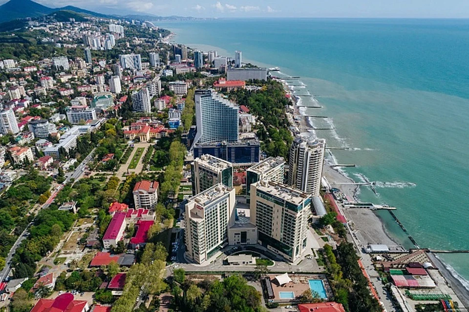 Сочи возглавил рейтинг самых посещаемых городов июля. Фото: sochi.ru.