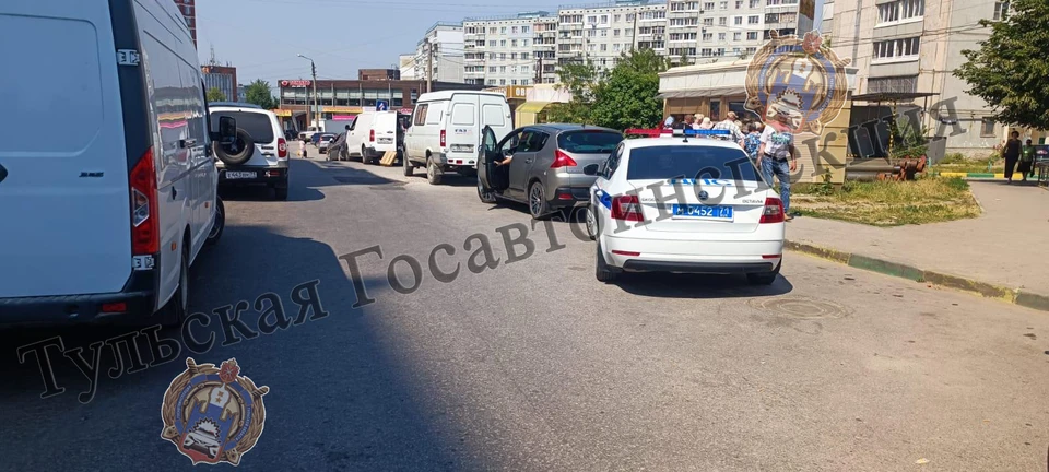 В Туле на улице Вильямса автомобиль сбил трехлетнего мальчика