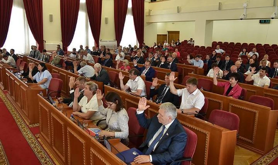 Депутаты Законодательного Собрания внесли поправки в бюджет. Фото: пресс-служба ЗС РО