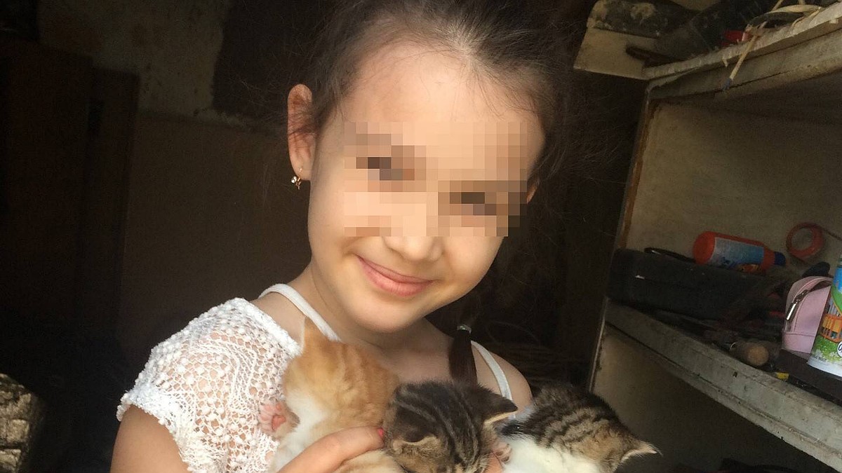 Лежала в крови у дома»: Родители рассказали, как погибла 10-летняя девочка  из Донецка, в память о которой в Петербурге появился мемориал - KP.RU