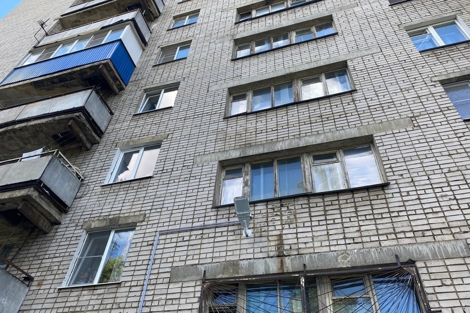 В Липецке ремонтируют сгоревшую девятиэтажку
