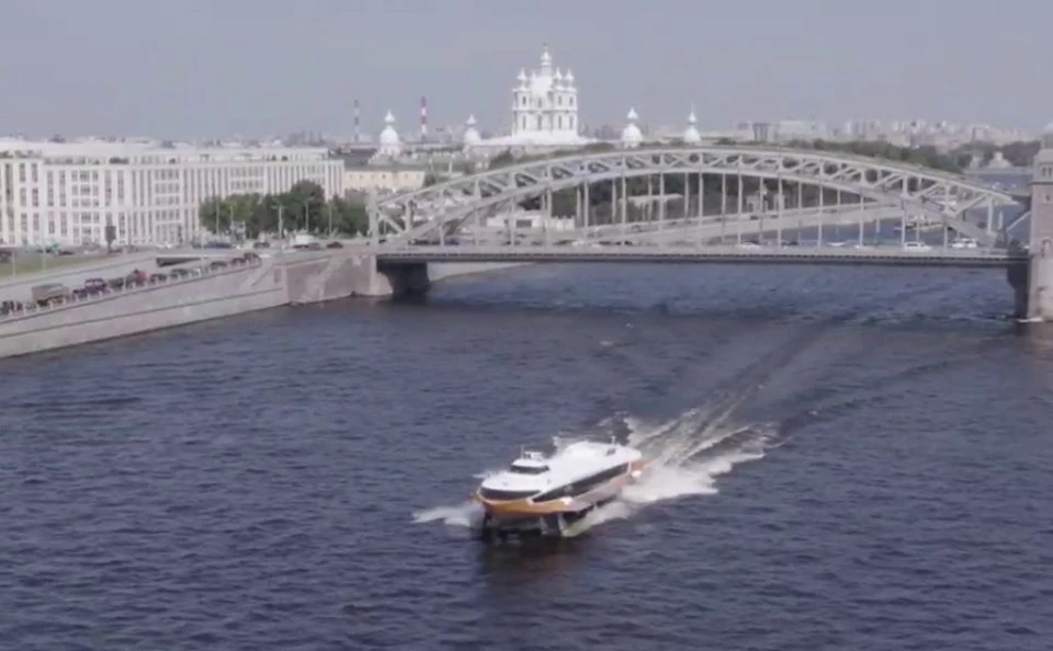 В Петербурге создали новую модель легендарного "Метеора". Фото: Александр Бельский /Телеграм