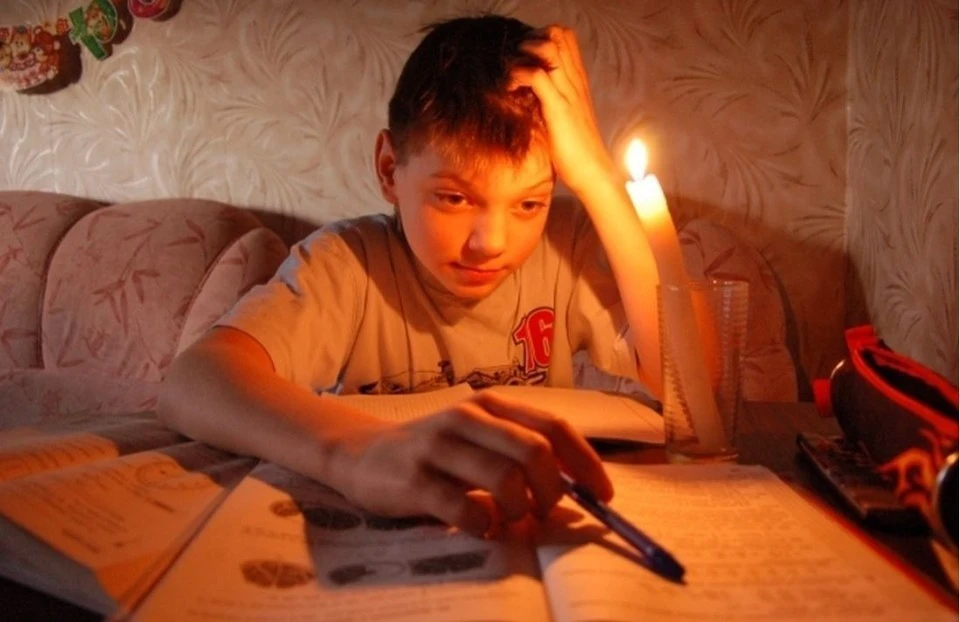 В Дагомысе отключили свет.