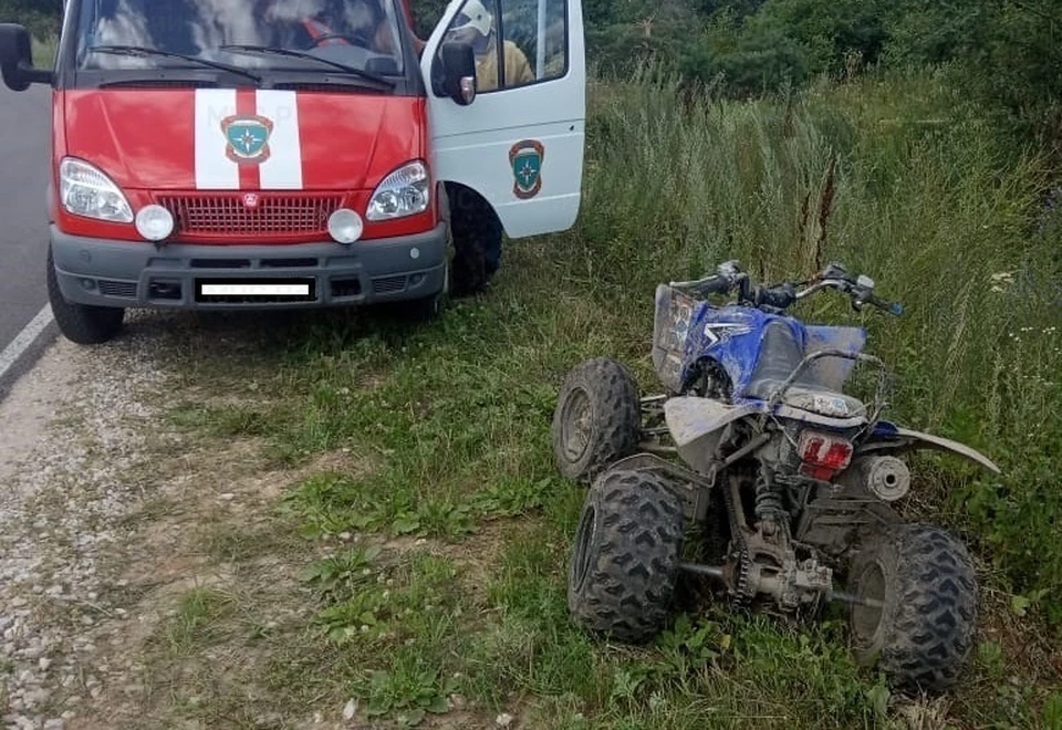 Тяжесть травм и причины аварии уточняются.