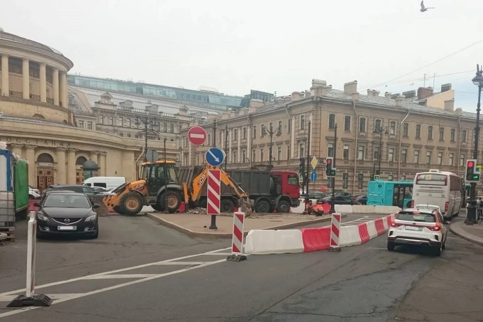 Санкт петербург в августе