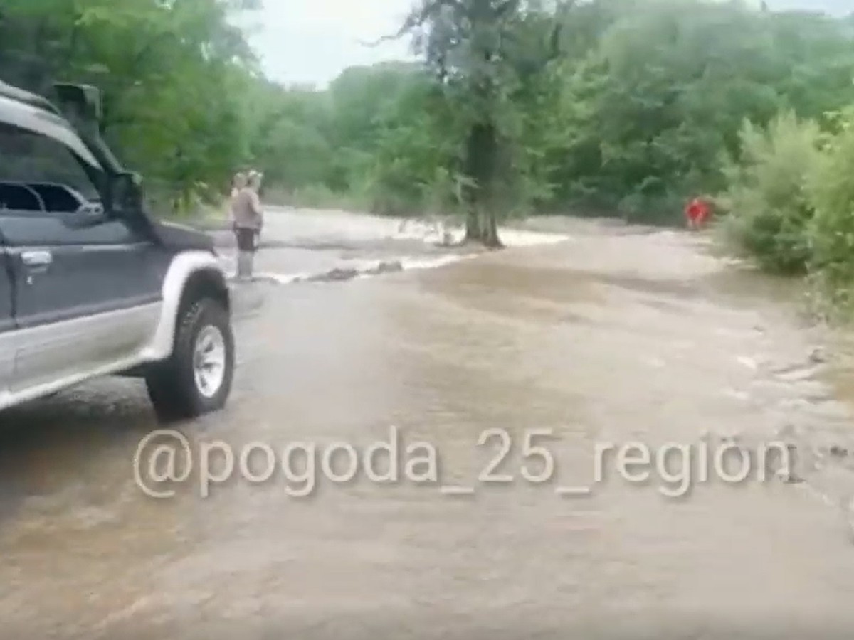 Дороги в Моряк-Рыболов, Фурманово и Маргаритово: дожди прошли в Ольгинском  районе, ремонт и проезд на 10 августа 2022 года - KP.RU