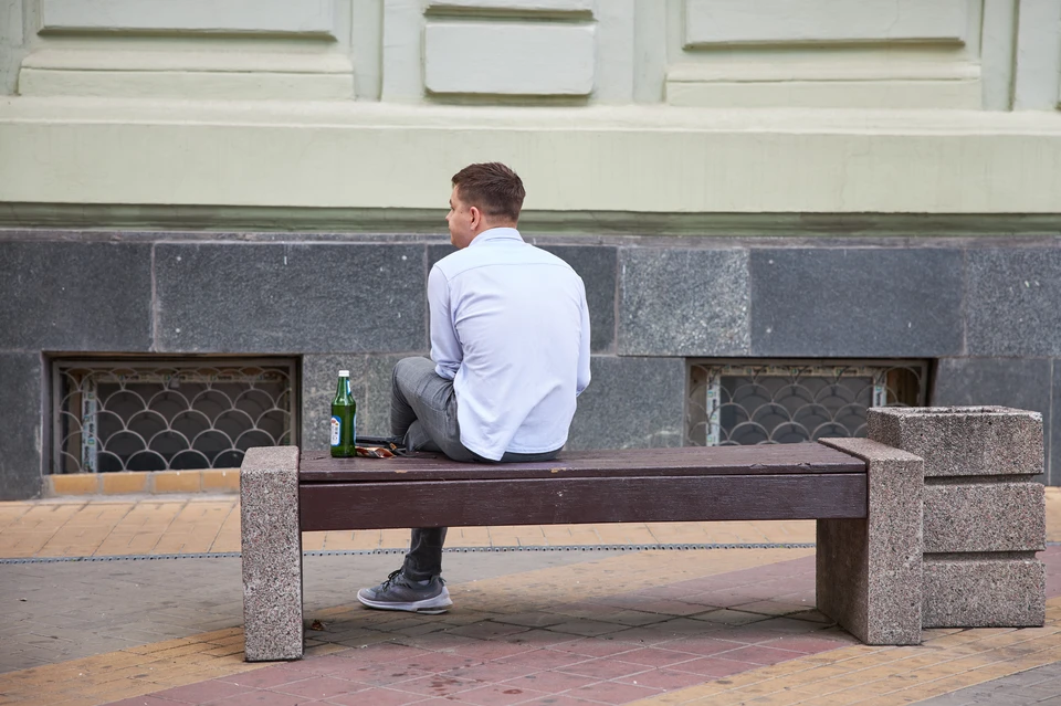 Риску подвергаются не только алкоголики, но и те, кто выпивают время от времени