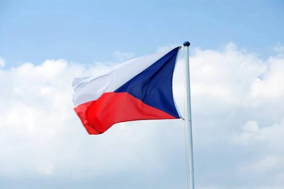 Чехия предложит обсудить запрет шенгенских виз для россиян на встрече глав МИД стан ЕС в конце августа.