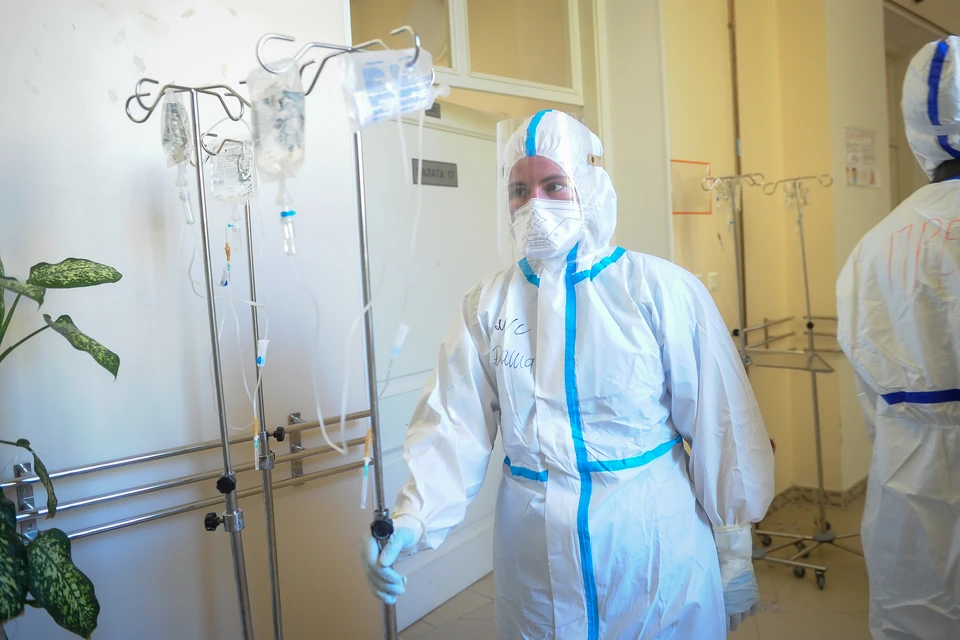Две больницы начнут принимать больных коронавирусом в Петербурге