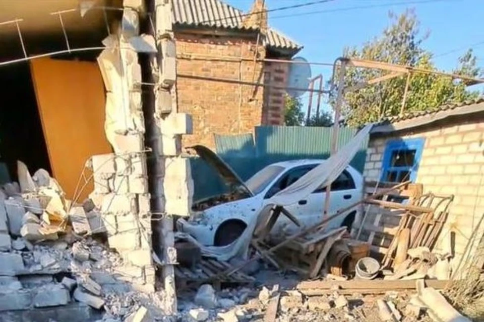 Украинские боевики целенаправленно бьют по жилым кварталам ДНР. Фото: ТГ Приходько