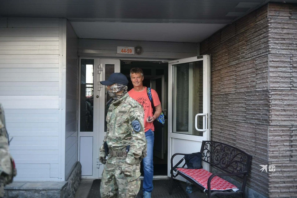 Обыски прошли в квартире оппозиционера и музее «Невьянская икона»