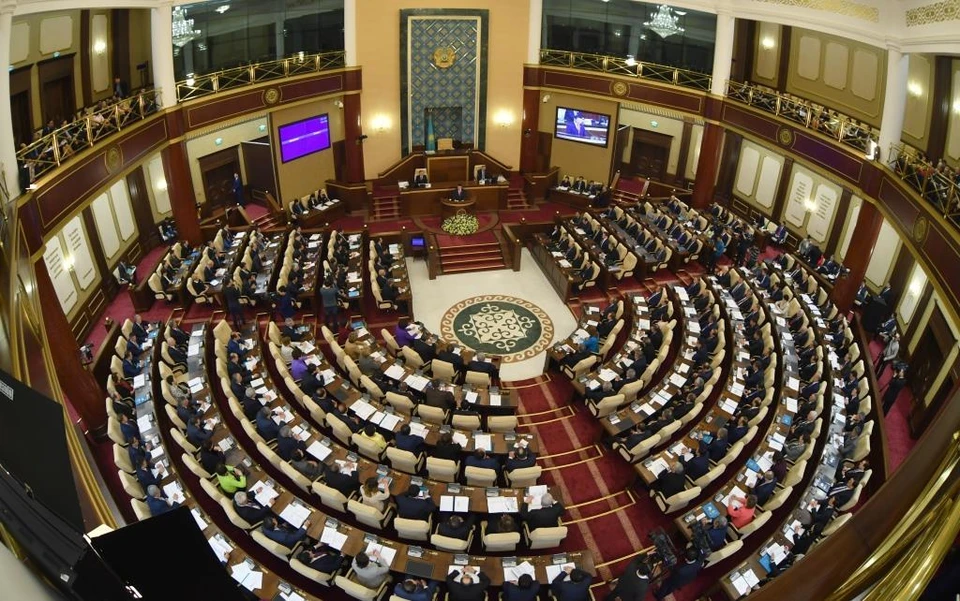 Заседание Парламента с участием обеих палат состоится в 11 утра 1 сентября.
