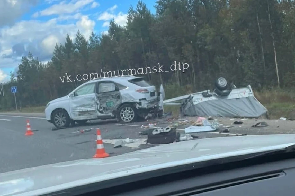 В аварии получил травмы водитель автомобиля Renault. Фото: vk.com/murmansk_dtp