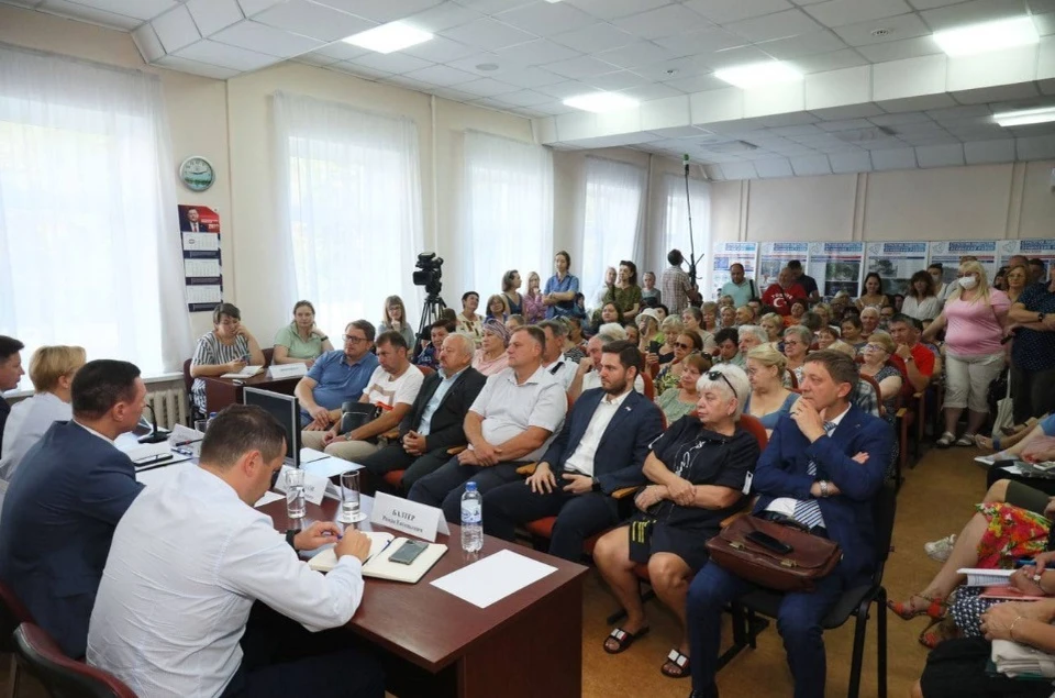 Мэр Самары и глава Минстроя уже провели первую встречу с жителями Ленинского района