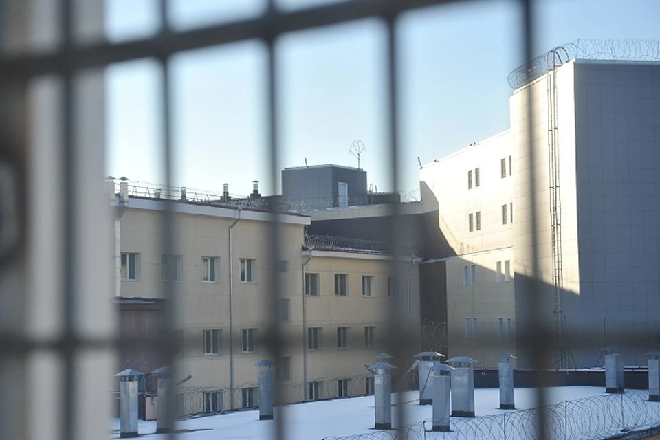 Полиция задержала женщину с большой партией наркотиков в Хабаровске