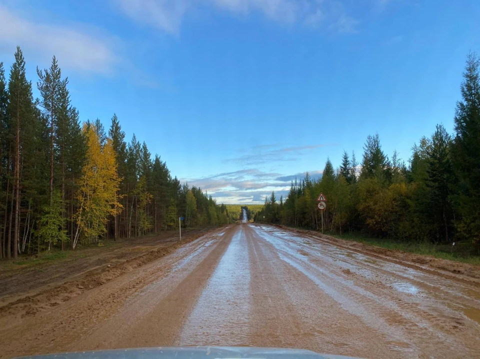 Автомобильные дороги республики саха. Трасса Ленск Мирный. Дороги России. Дороги Якутии. Автодорога Ленск Мирный.