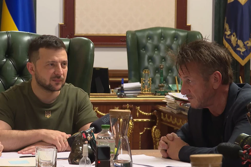 Шон Пенн снимал докфильм о событиях на Украине, в котором решил показать "героизм ВСУ" и не удосужился побывать на стороне Донбасса.