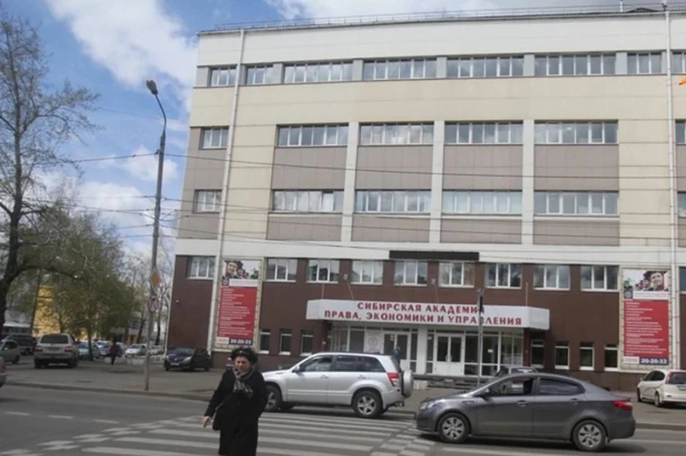 Здание бывшего САПЭУ продают в Иркутске почти за полмиллиарда рублей
