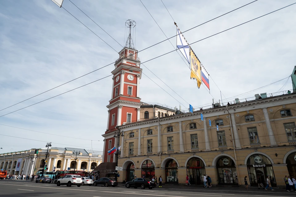 Петербург стал самым любимым городом жителей страны