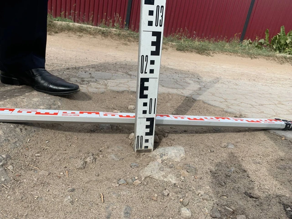В Тульской области прокуратура взяла под контроль устранение выбоин на дороге села Диктатура