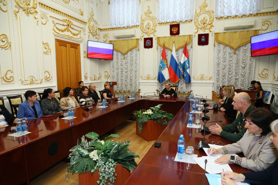 Елена Лапушкина выразила соболезнования родным погибших военных