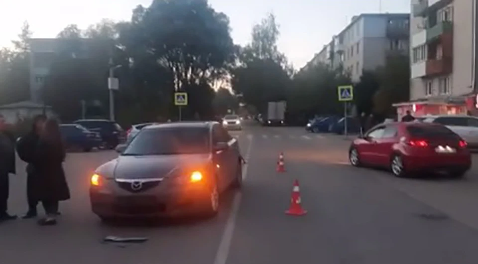 Двух маленьких детей сбила иномарка на трассе в Богородске.